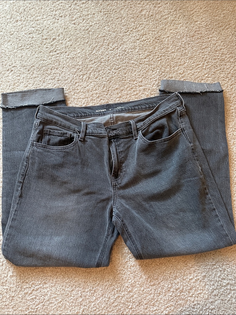 Old Navy Mid Rise Wow Boyfriend Jeans in Washed Black